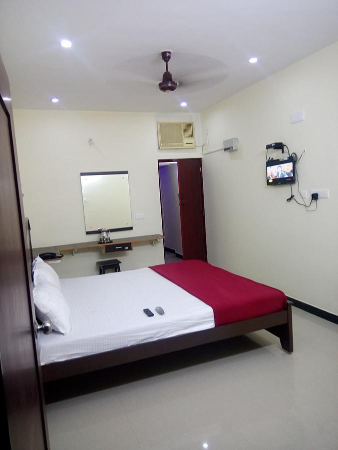 Krish Residency Hotel Maduráj Kültér fotó