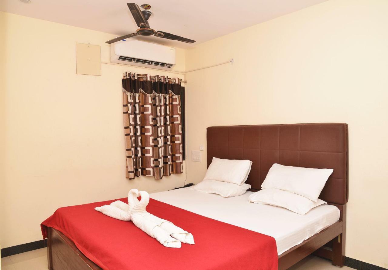 Krish Residency Hotel Maduráj Kültér fotó