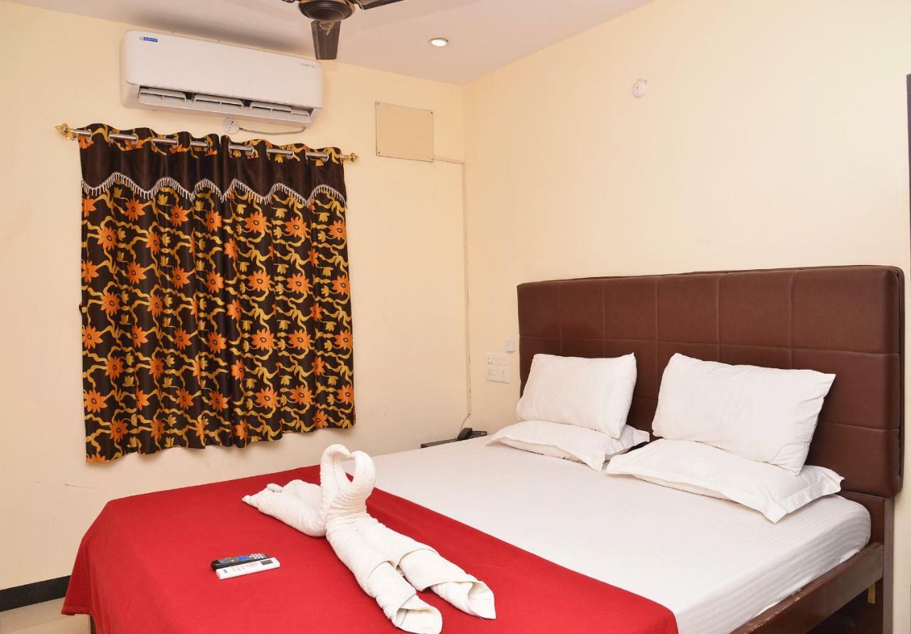 Krish Residency Hotel Maduráj Kültér fotó