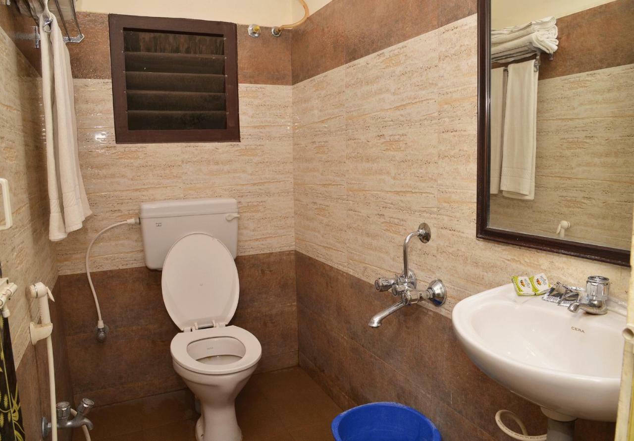 Krish Residency Hotel Maduráj Kültér fotó