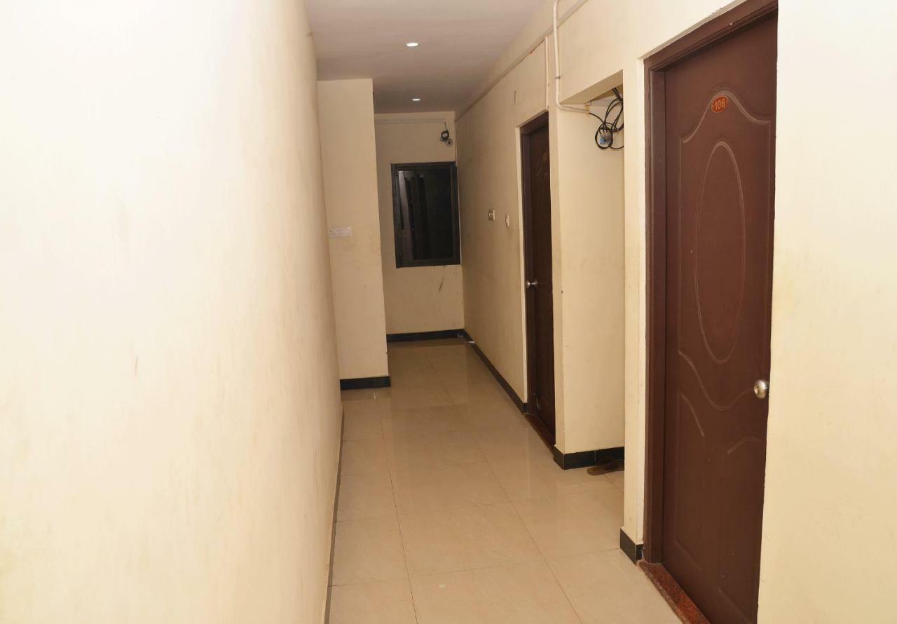 Krish Residency Hotel Maduráj Kültér fotó